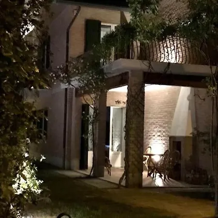Vakantiehuis Villetta A Due Passi Dal Mare Marina Romea